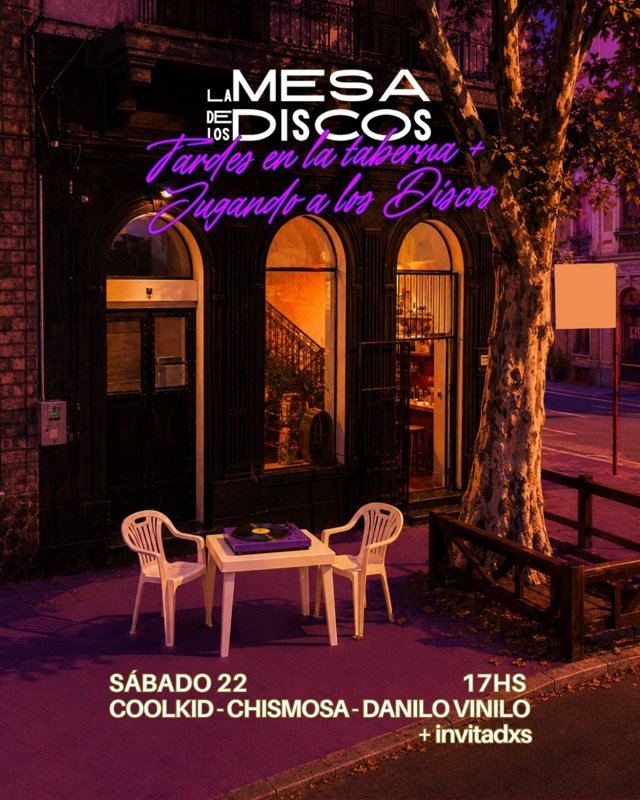 LA MESA DE LOS DISCOS