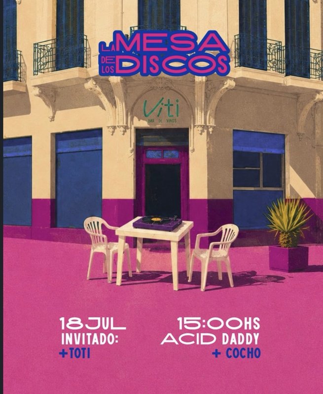 LA MESA DE LOS DISCOS